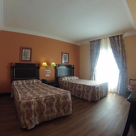 Hotel Cristina Fregenal de la Sierra Zewnętrze zdjęcie